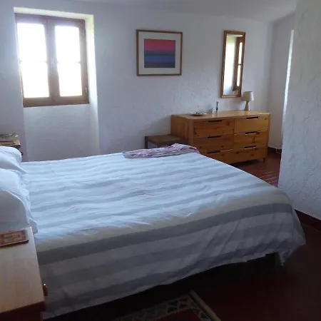 Holiday home Maison-les-calanches