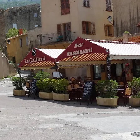 Holiday home Maison-les-calanches *